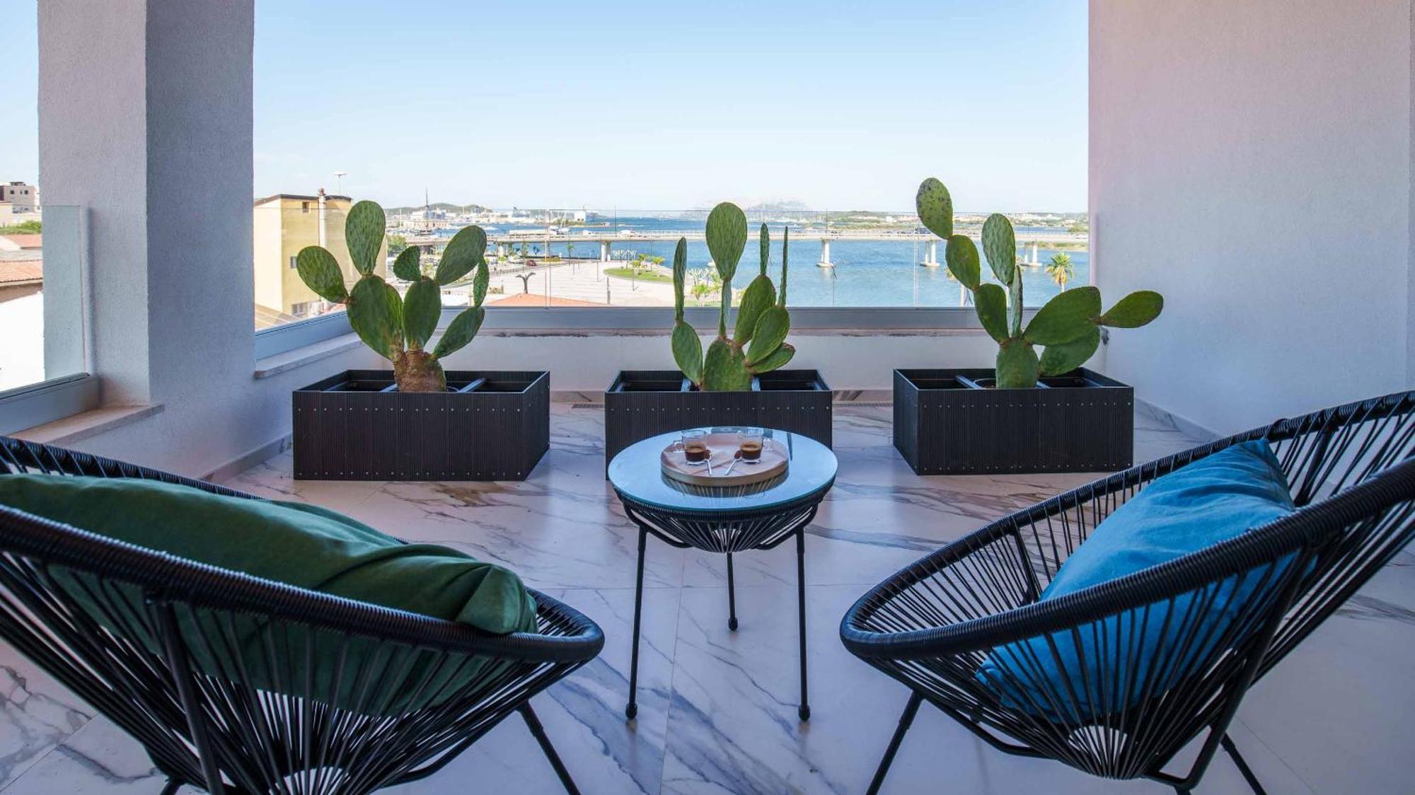 Welcomely - Affittacamere Seamphony Light Rooms Olbia Esterno foto