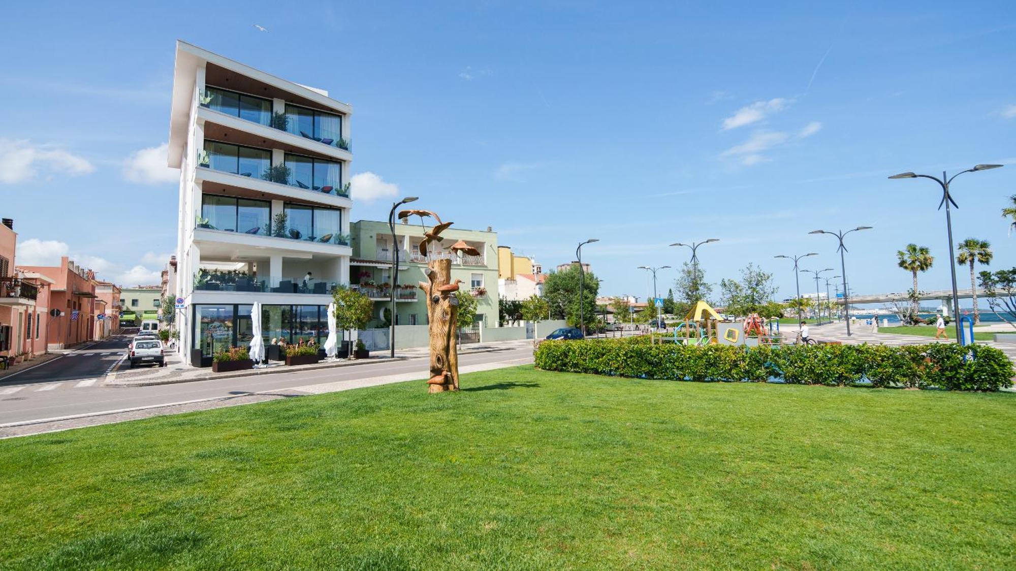 Welcomely - Affittacamere Seamphony Light Rooms Olbia Esterno foto
