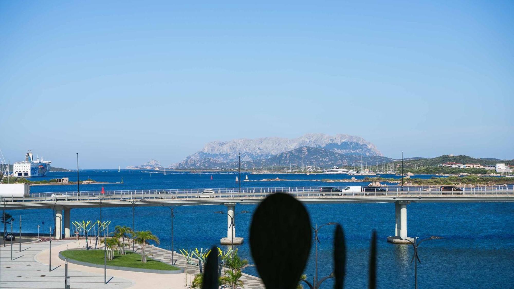 Welcomely - Affittacamere Seamphony Light Rooms Olbia Esterno foto